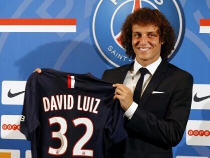 五星巴西后防巨頭聚首 蓬蓬頭：去巴黎了