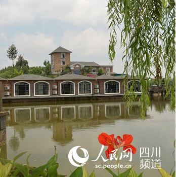 第三站：資陽資陽市堅持高起點規劃、高質量建設、高水平管理，加快推進了新型城鎮化進程。