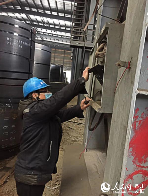 �Ĵ���Ͷ������˾���h �Ĵ���Ͷ���F���D