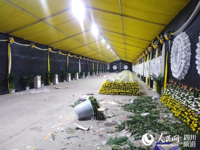 ɭֻyӢ`ȫꮅĿǰMβAǰMz