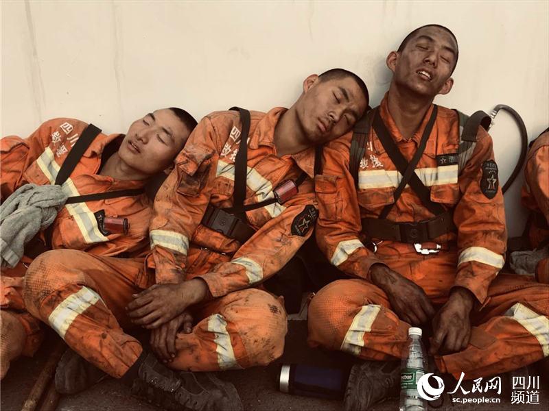 侯ɽ֧꠹400˅ӓЄ300RٻMГퟟcýwĹD