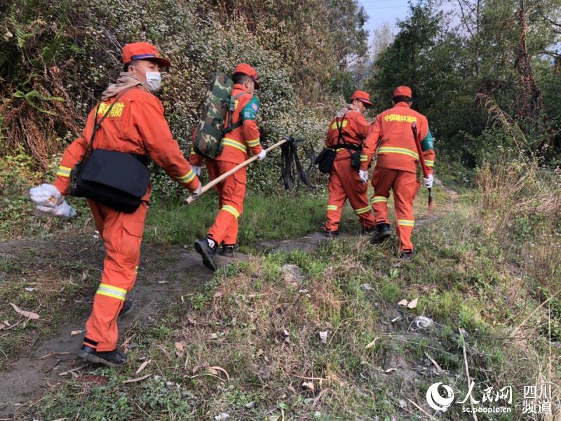 ĴݵČIʂǰ늳؏SϽֵk̎ɽǰM z