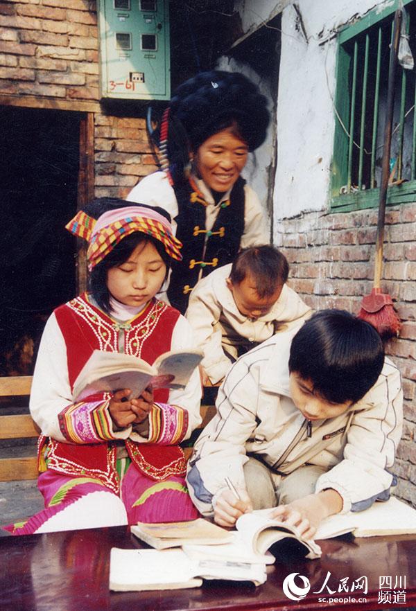 ꑌWӢţ_СһRɣ_ǰţ֦PίD