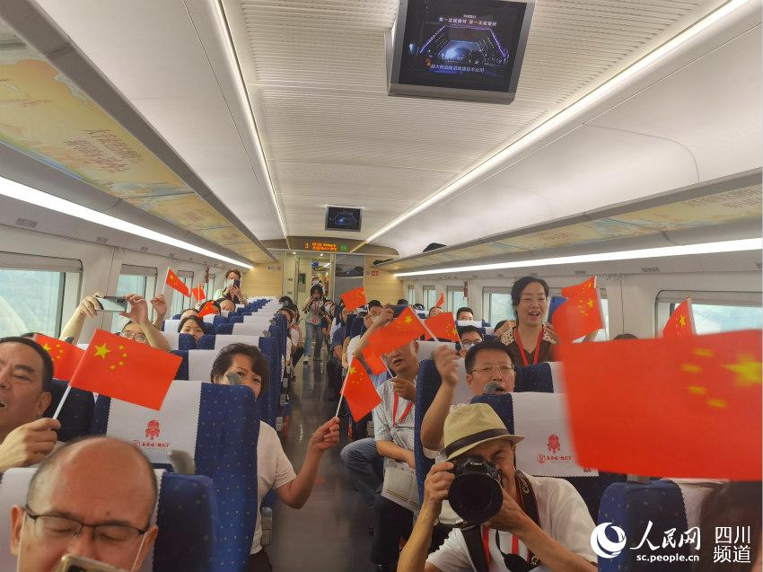 ؕװl܇˿wߝqһ·gЦZW z