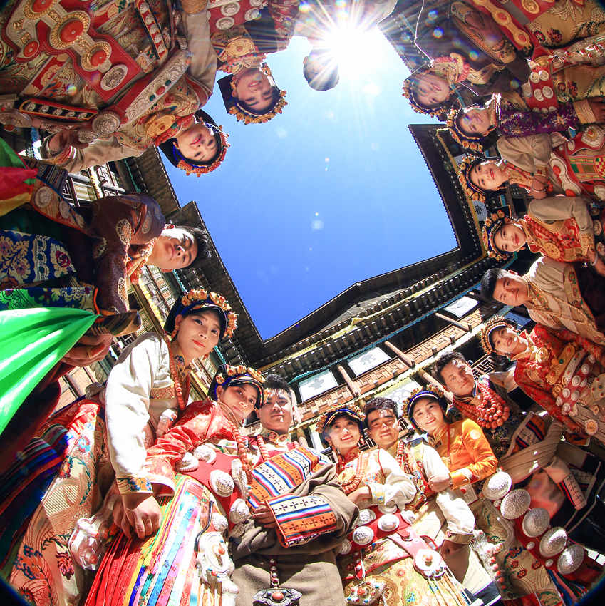 卓克基土司官寨天井。馬爾康市委宣傳部供圖