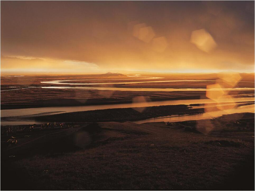 如畫第一灣。若爾蓋縣委宣傳部供圖