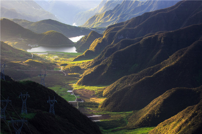 大瓦山國家濕地公園——大、小天池。金口河區生態環境局供圖