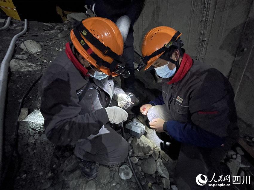 D铌UԮˆT_չԴOףڔz