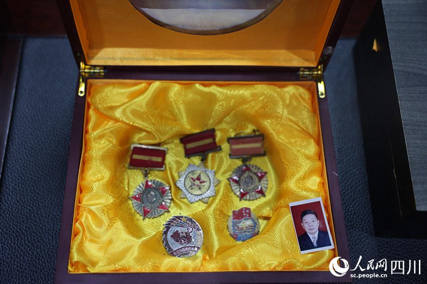 Ԯϑʿ柨܊o׿ѩz