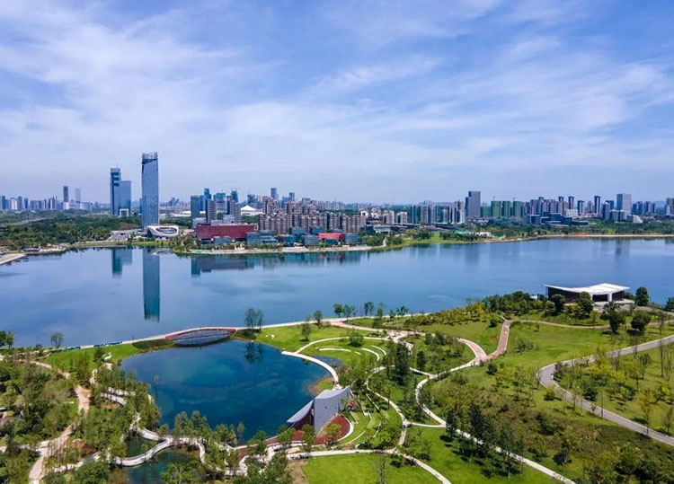 d¡ϵĝع@츮½aI@츮^ýwĹD