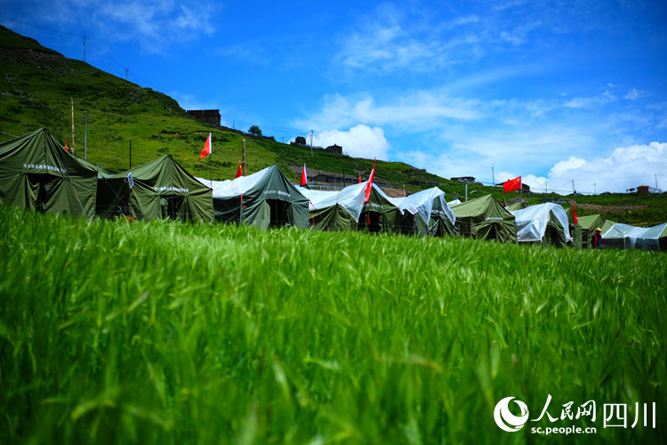 龍爾甲鄉二茶村集中安置點。陳瀟洋攝