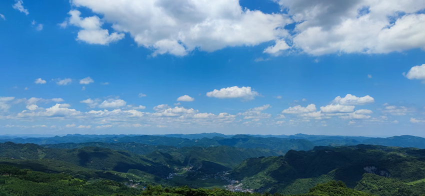 烏蒙磅礴。赤水鎮供圖