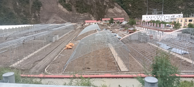 建設中的博美示范園。新龍縣委宣傳部供圖