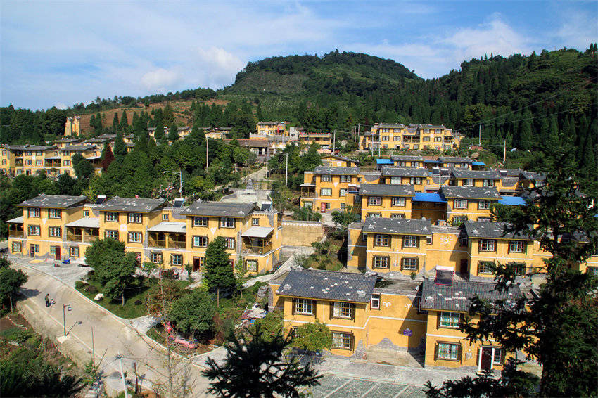 直臺羌寨風貌改造。成都市民宗局供圖