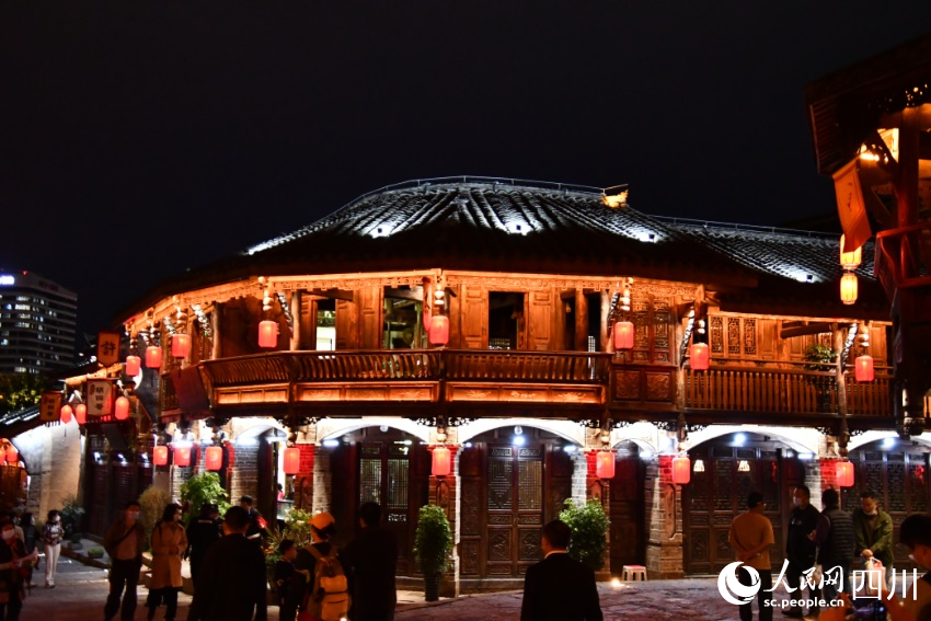 建昌古城“煥新”歸來。人民網 王洪江攝