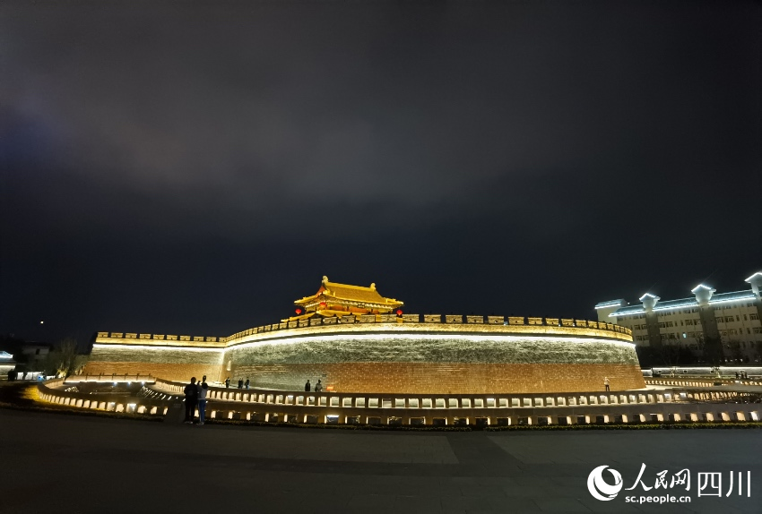 建昌古城“煥新”歸來。人民網 王洪江攝