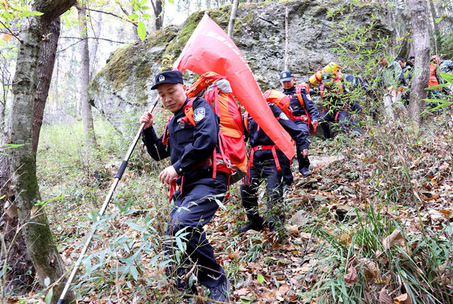 此次行動重點打擊六類違法犯罪行為。四川省公安廳供圖