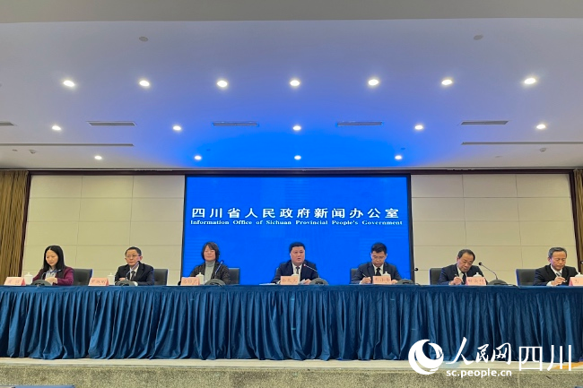 新聞發布會現場。人民網 朱虹攝