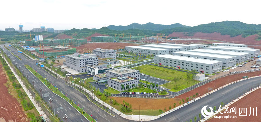 中科九微。吳雍攝