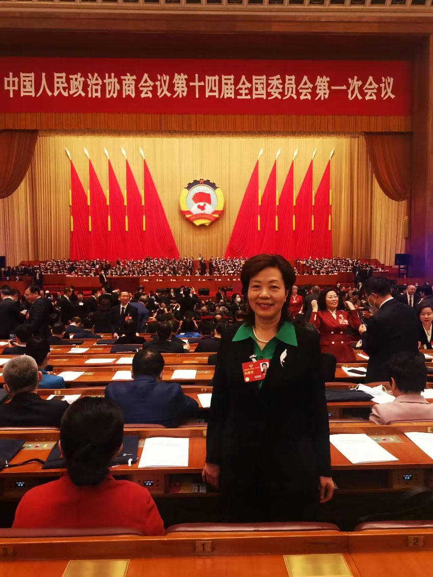 全國政協委員、 四川省政協副主席謝商華。受訪者供圖