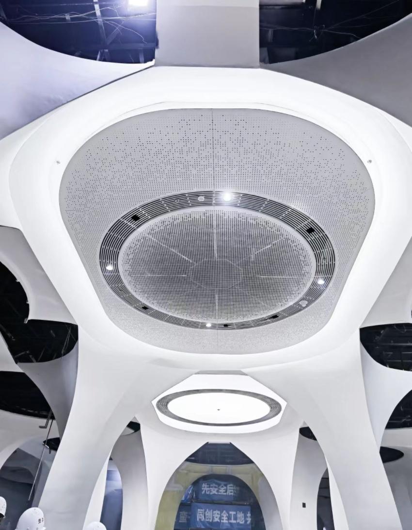 溫家山站廳層。成都軌道建設供圖