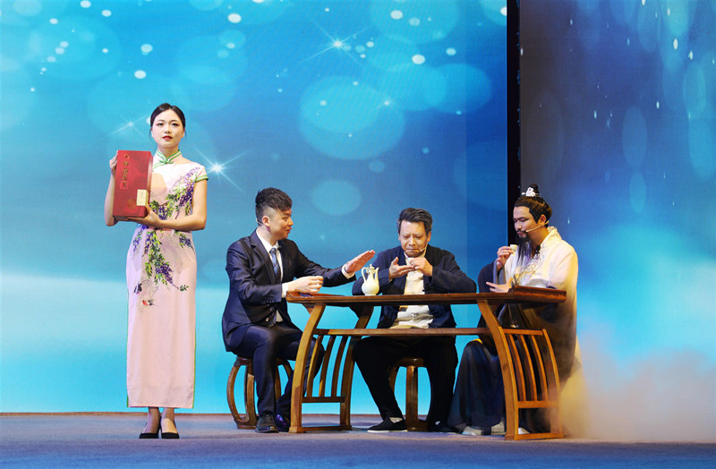 《家鄉的酒》詩酒古今情大型古裝歌舞劇。龍馬潭區融媒體中心供圖