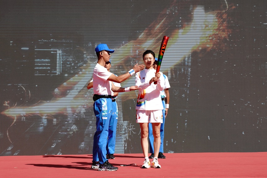 成都第31屆世界大學生夏季運動會火炬傳遞啟動儀式現場。成都大運會執委會供圖