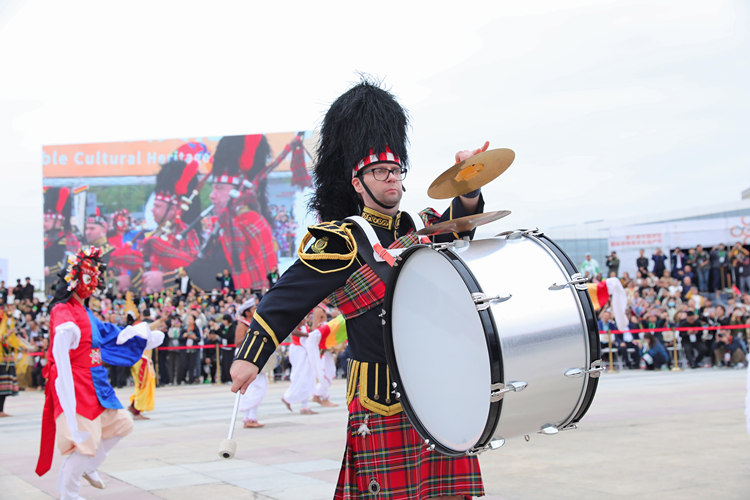 國外傳統舞蹈表演。青羊區委宣傳部供圖