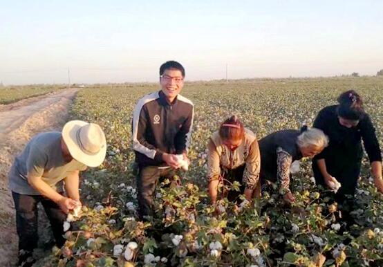 把青春華章繼續寫在塔里木大地上