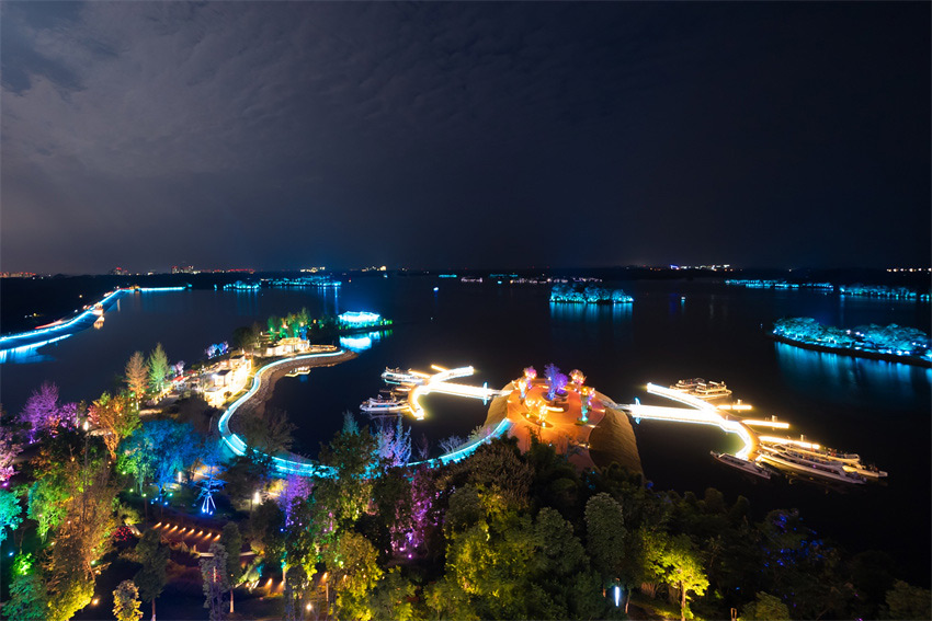 天地人諧好事歸。東部新區供圖