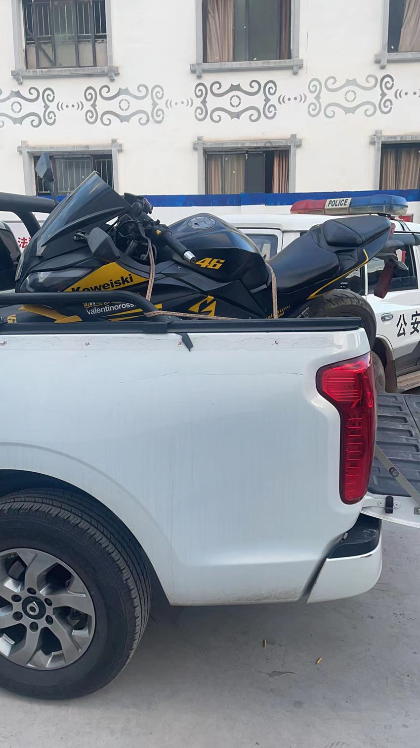 市民張先生丟失的摩托車被找到。樂山公安供圖