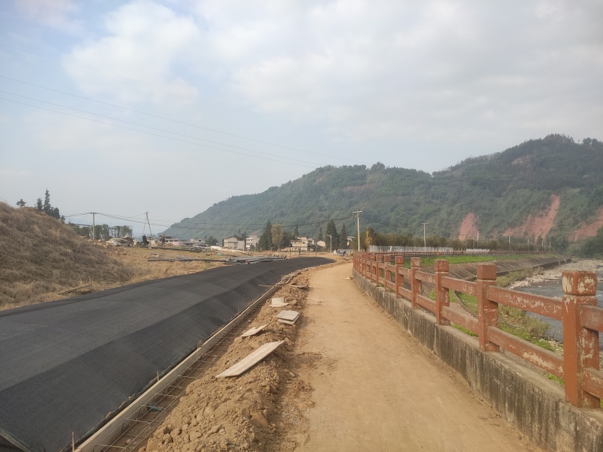 滎經縣五憲鎮人居環境綜合整治EPC項目所在地。中鐵二院生態環境院供圖