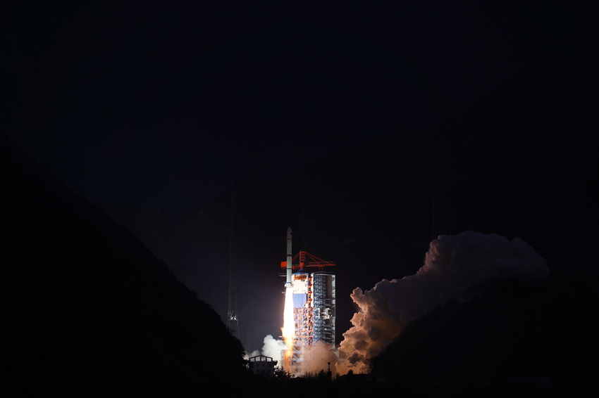 火箭發射現場。西昌衛星發射中心供圖