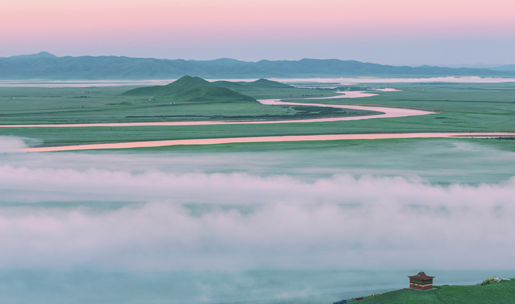 黃河九曲第一灣（位于若爾蓋縣）。阿壩州委宣傳部供圖