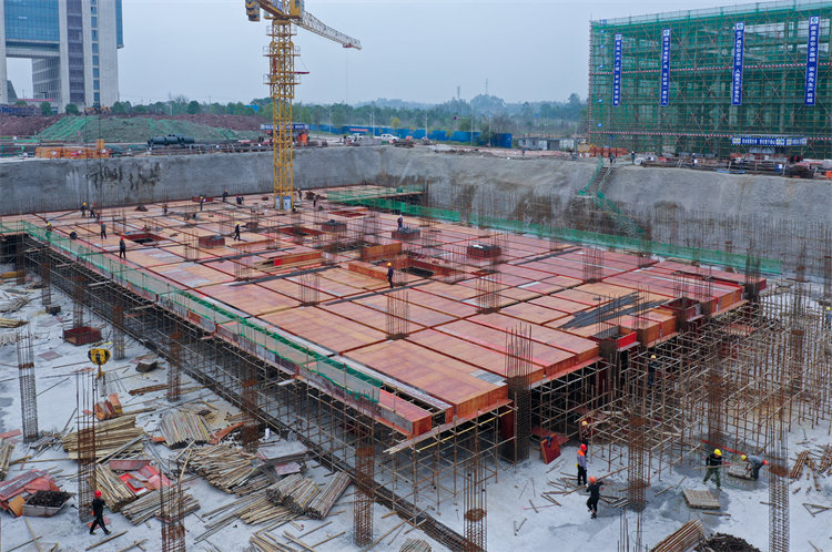 廣安區現代服務業產業園二期項目建設“快馬加鞭”。廣安區委宣傳部供圖