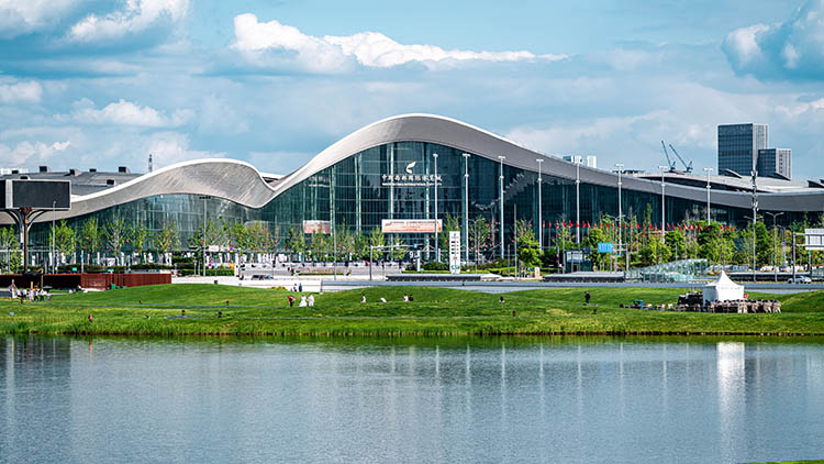 中國西部國際博覽城。馬驥攝