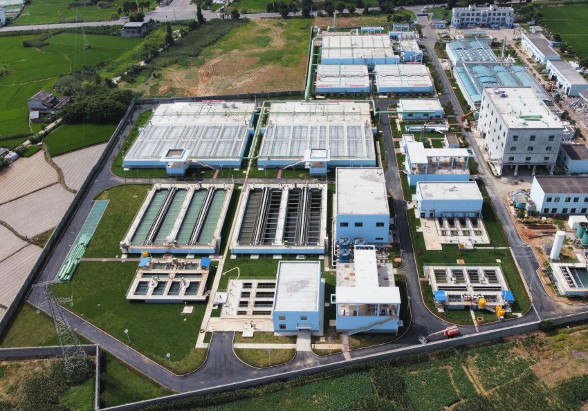 四川省首批“5+1”重點特色園區甘眉工業園區修文鎮污水處理廠項目。中國五冶集團供圖