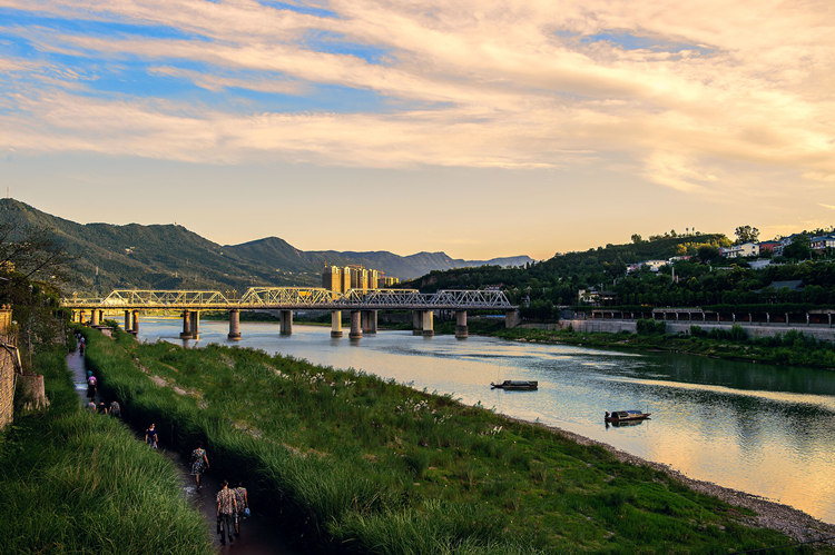 嘉陵江流經利州。利州區委宣傳部供圖