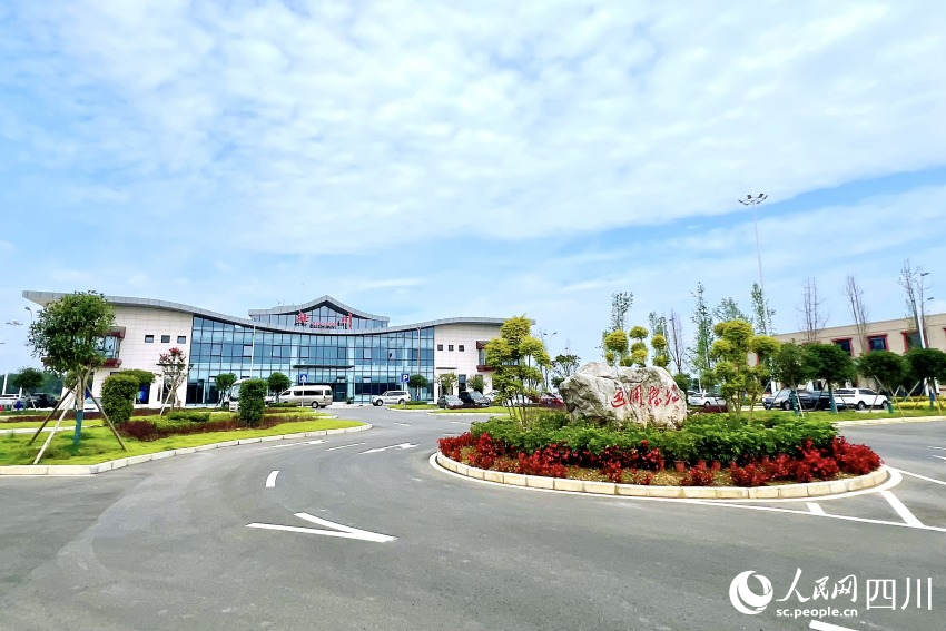 綿陽北川永昌機場。人民網 趙祖樂攝