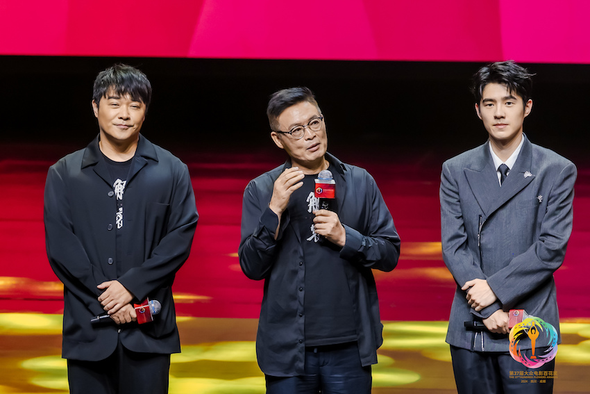 《解密》主創團隊與觀眾見面。主辦方供圖