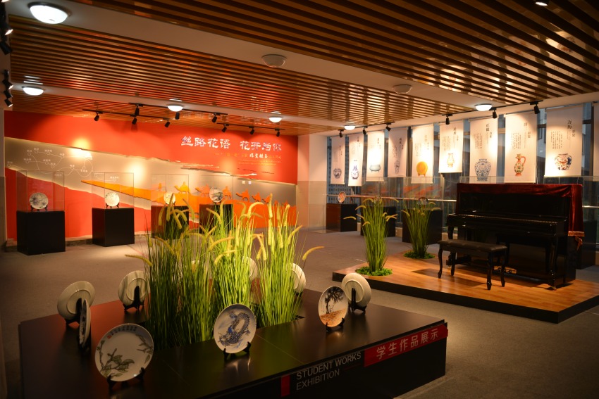 “好瓷勝玉”館。青蘇職中供圖