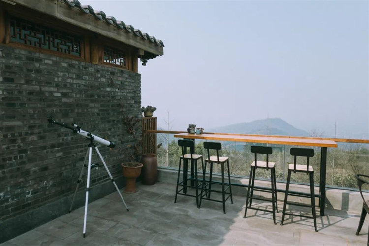 四合山居的觀景平臺。天府新區融媒體中心供圖