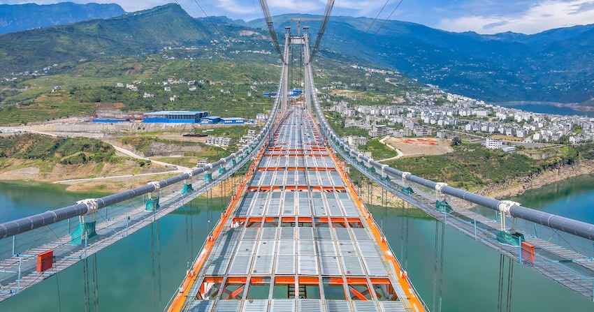 大橋合龍。蜀道集團供圖