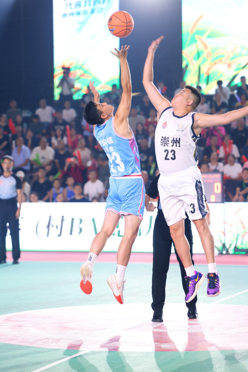 四川省第二屆和美鄉村籃球大賽（村BA）總決賽比賽現場。主辦方供圖