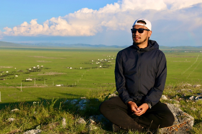 貢布澤仁在牧區。索朗刀登攝