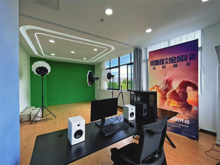 弘萬融媒體中心錄制中心。青羊區融媒體中心供圖