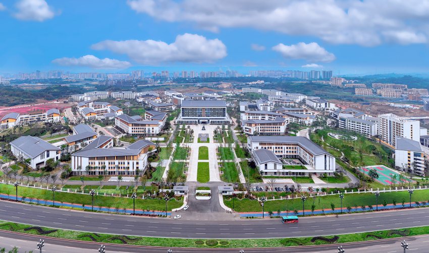 宜賓職業技術學院全景。宜賓職業技術學院黨政辦供圖