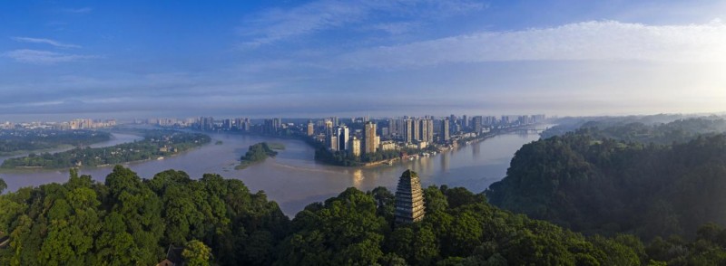 “三江”（岷江、青衣江、大渡河）環抱樂山城。樂山市委宣傳部供圖