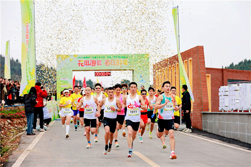 各個爭先成績佳。中江縣委宣傳部供圖