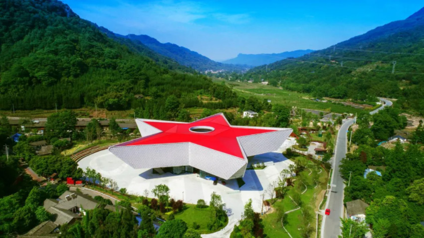 四川紅軍長征數字展示館（航拍）。高興村供圖